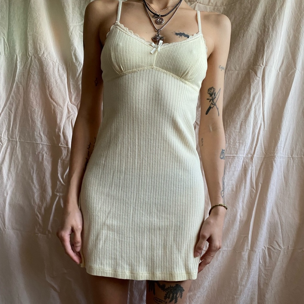 Adorable yellow bodycon babydoll dress
